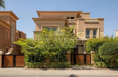 Townhouse - 4 - 4 for sale in La Nuova Vista - North Investors Area - New Cairo City - Cairo