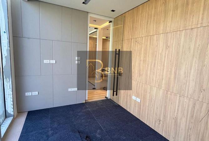 70097937 - Property Image 3