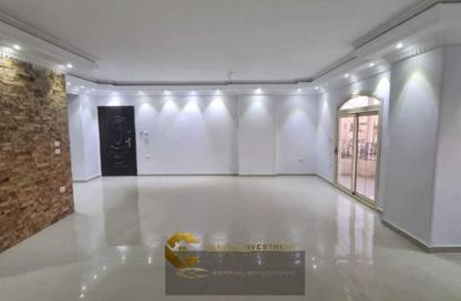 Apartment - 3 Bedrooms - 2 Bathrooms for sale in 3rd District - 6 October City - Giza Apartment - 3 Bedrooms - 2 Bathrooms for sale in 3rd District - 6 October City - Giza