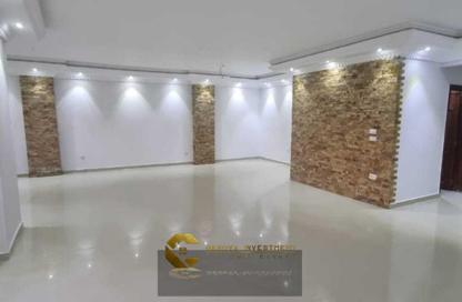 Apartment - 3 Bedrooms - 2 Bathrooms for sale in 3rd District - 6 October City - Giza