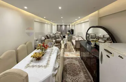 Apartment - 3 Bedrooms - 2 Bathrooms for sale in Laurent - Hay Sharq - Alexandria Apartment - 3 Bedrooms - 2 Bathrooms for sale in Laurent - Hay Sharq - Alexandria