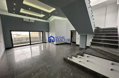 (بنتهاوس (روف - 4 غرف نوم - 5 حمامات للايجار في غرب الجولف - كمبوندات القطامية - القطامية - مدينة القاهرة الجديدة - القاهرة (بنتهاوس (روف - 4 غرف نوم - 5 حمامات للايجار في غرب الجولف - كمبوندات القطامية - القطامية - مدينة القاهرة الجديدة - القاهرة