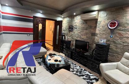 Apartment - 3 Bedrooms - 3 Bathrooms for sale in Ibrahim Nawar St. - 6th Zone - Nasr City - Cairo