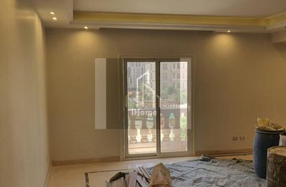 Apartment - 2 Bedrooms - 2 Bathrooms for rent in Centerville - Hyde Park - New Cairo City - Cairo