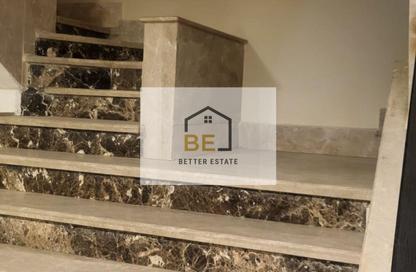 Apartment - 4 Bedrooms - 3 Bathrooms for sale in Al Shaikh Ali Abd El Razek St. - El Hegaz Square - El Nozha - Cairo