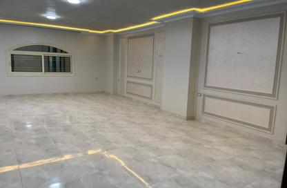 Apartment - 4 - 3 for rent in Al Gezira St. - South Investors Area - New Cairo City - Cairo Apartment - 4 - 3 for rent in Al Gezira St. - South Investors Area - New Cairo City - Cairo