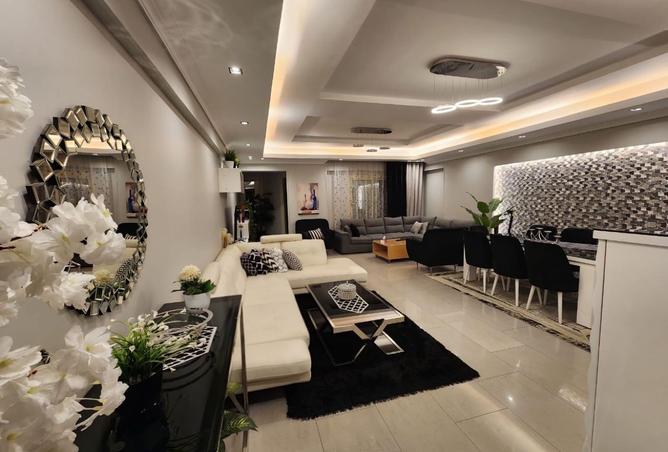 98281074 - Property Main Image