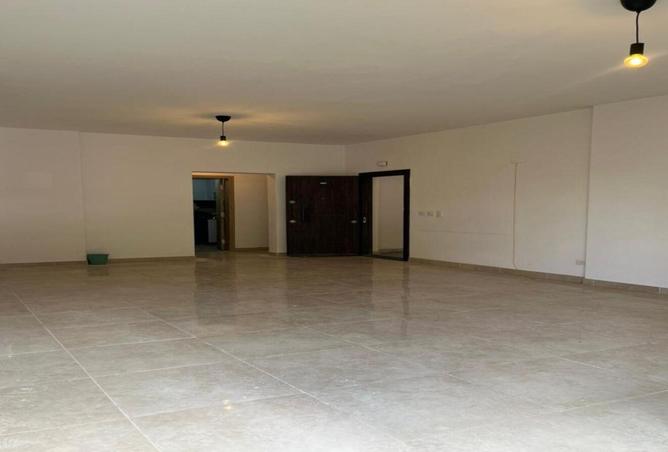 8590663 - Property Image 3