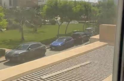 شاليه - 4 غرف نوم - 5 حمامات للبيع في سي شيل - سيدي عبد الرحمن - الساحل الشمالي شاليه - 4 غرف نوم - 5 حمامات للبيع في سي شيل - سيدي عبد الرحمن - الساحل الشمالي