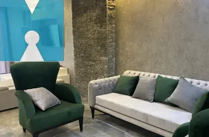 شقة - 2 غرف نوم - 1 حمام للبيع في المستثمر الصغير - الحي العاشر - الشيخ زايد - الجيزة