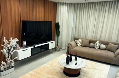 Apartment - 3 Bedrooms - 2 Bathrooms for rent in Cornish El Nile St. - Maadi - Hay El Maadi - Cairo