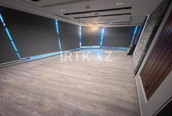 98003867 - Property Main Image