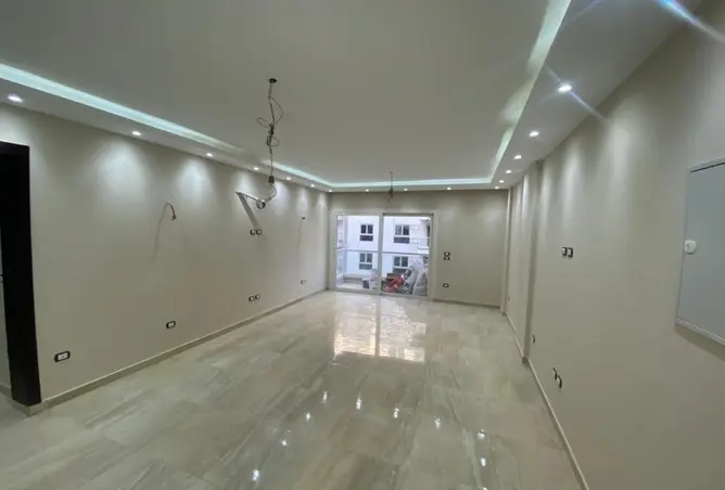 99802866 - Property Image 2