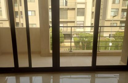 Apartment - 3 Bedrooms - 2 Bathrooms for sale in Villa Square - Fifth Square - The 5th Settlement - New Cairo City - Cairo
