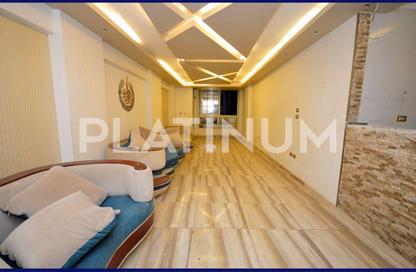 Apartment - 3 Bedrooms - 3 Bathrooms for sale in Al Sayeda Amna St. - Sidi Gaber - Hay Sharq - Alexandria