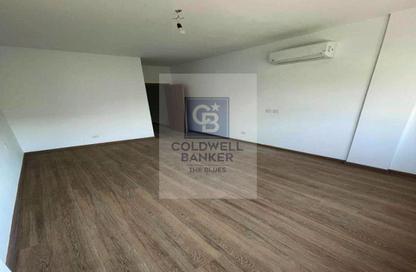 Apartment - 2 Bedrooms - 2 Bathrooms for sale in Moon Residences - Fifth Square - The 5th Settlement - New Cairo City - Cairo