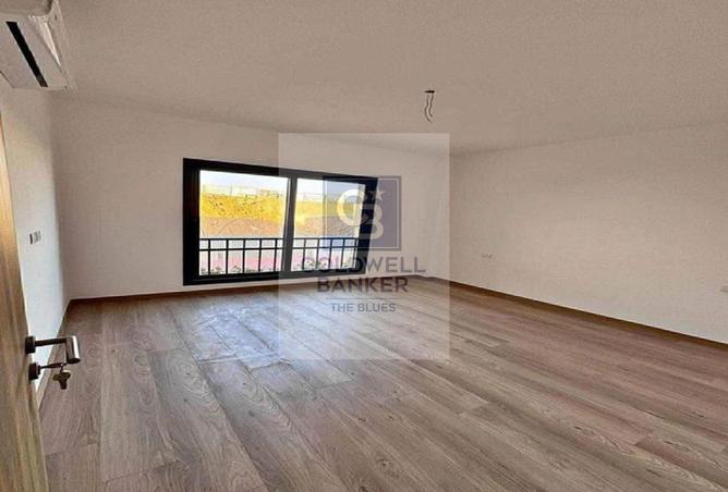 101766801 - Property Image 3