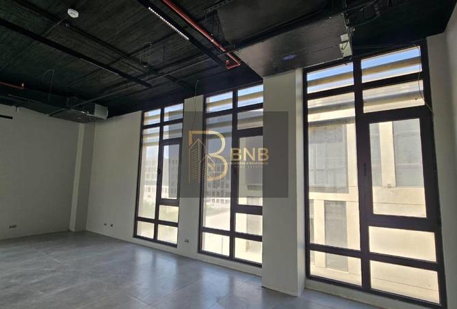 53726083 - صورة العقار 3