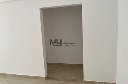 شقة - 3 غرف نوم - 2 حمامات للايجار في مون ريزيدنس - فيفث سكوير - التجمع الخامس - مدينة القاهرة الجديدة - القاهرة