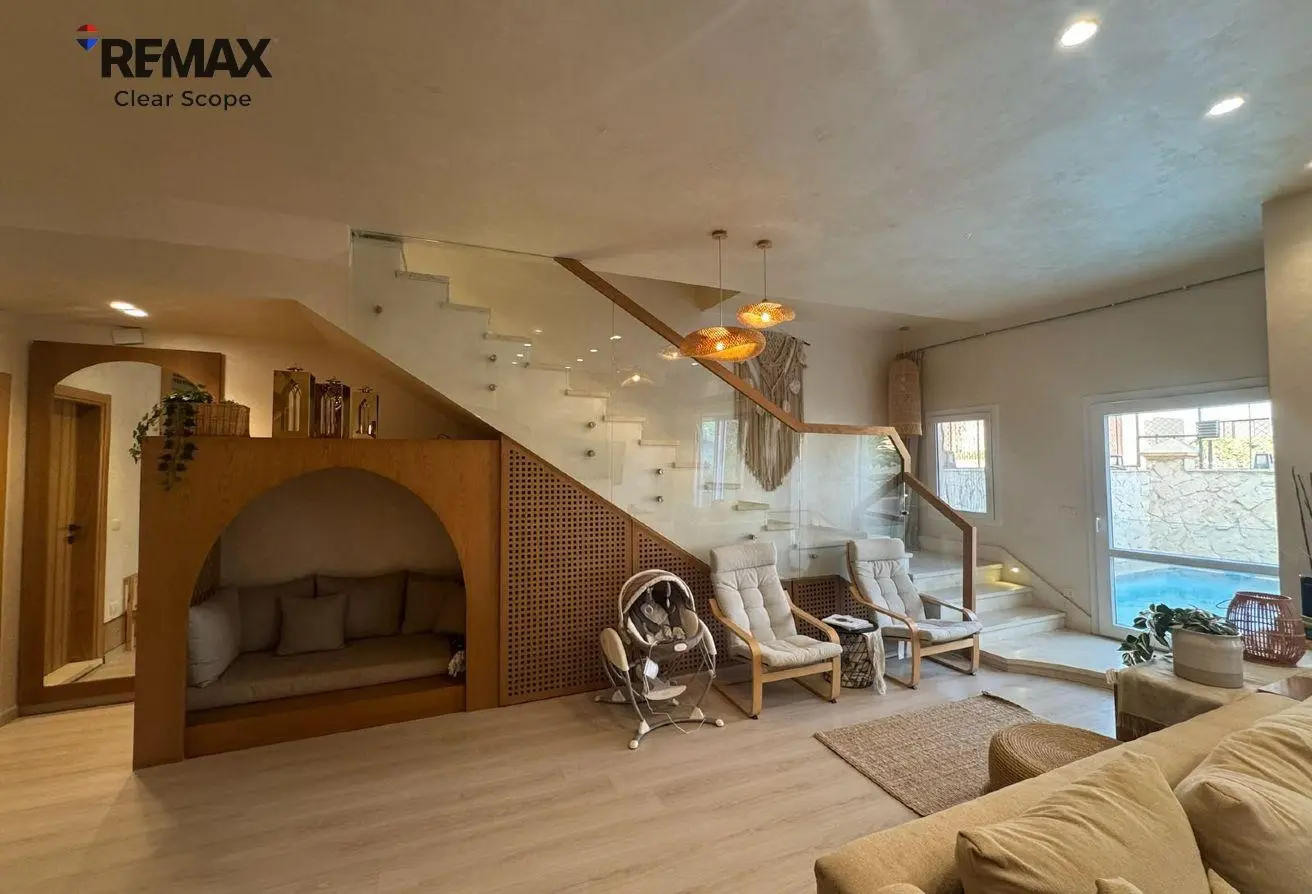 102073347 - Property Main Image