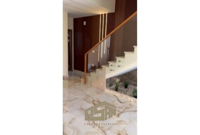 8700692 - Property Image 3