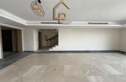 دوبلكس - 3 غرف نوم - 4 حمامات للايجار في نيو جيزة - طريق مصر اسكندرية الصحراوي - مدينة 6 أكتوبر - الجيزة