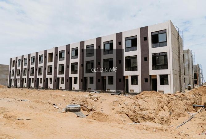 8372444 - Property Image 2