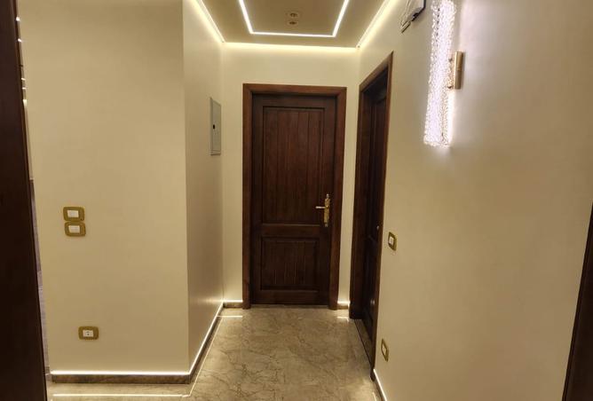 100931120 - Property Image 2