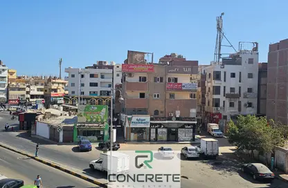 Office Space - 2 Bedrooms - 1 Bathroom for sale in Al Nasr St. - Hurghada - Red Sea