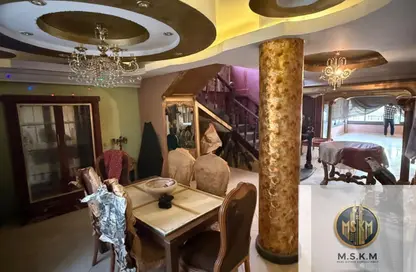 Duplex - 3 Bedrooms - 2 Bathrooms for rent in Al Kasr Al Ainy St. - Abdeen - Cairo