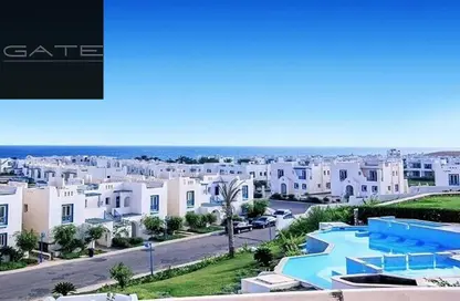 Chalet - 3 Bedrooms - 2 Bathrooms for sale in Mountain View - Ras Al Hekma - North Coast