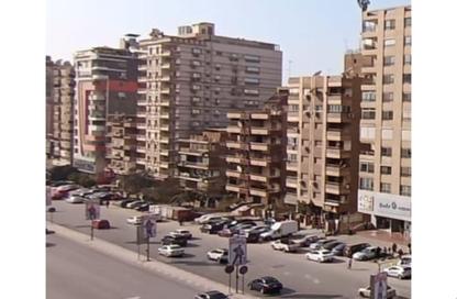 مكتب عمل جماعي - استوديو - 2 حمامات للايجار في شارع الدكتور البطراوي - المنطقة الأولى - مدينة نصر - القاهرة