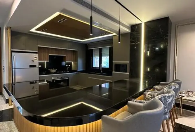 101211630 - Property Image 2
