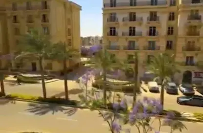 Apartment - 2 Bedrooms - 3 Bathrooms for sale in Hyde Park Business District Mall - South Teseen St. - The 5th Settlement - New Cairo City - Cairo
