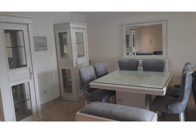 61193218 - Property Image 2