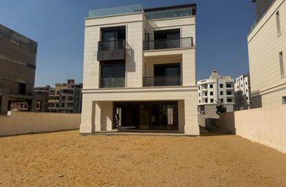 Villa - 7 - 7+ for sale in Katameya Creeks - 5th Settlement Compounds - The 5th Settlement - New Cairo City - Cairo