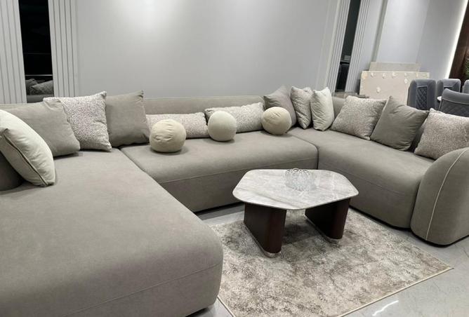 8524632 - Property Image 2