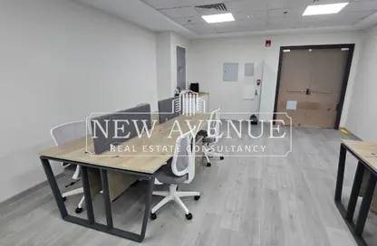 مساحات مكتبية - 2 غرف نوم - 1 حمام للايجار في مول هايد بارك بيزنس - شارع التسعين الجنوبي - التجمع الخامس - مدينة القاهرة الجديدة - القاهرة