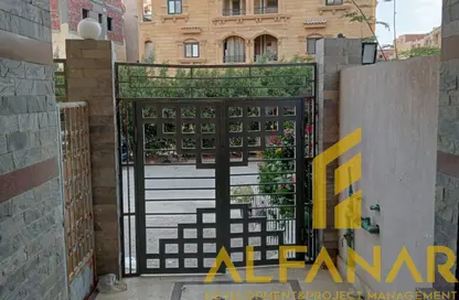 Apartment - 2 Bedrooms - 1 Bathroom for sale in Mohamed Naguib Axis - Abou El Houl - New Cairo City - Cairo