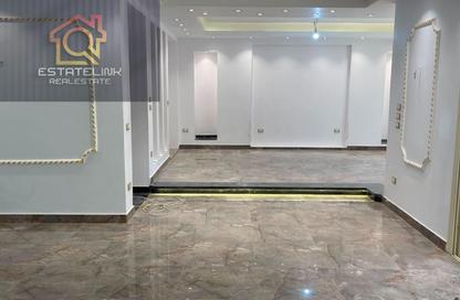Apartment - 4 Bedrooms - 3 Bathrooms for rent in Al Narges 2 - Al Narges - New Cairo City - Cairo Apartment - 4 Bedrooms - 3 Bathrooms for rent in Al Narges 2 - Al Narges - New Cairo City - Cairo