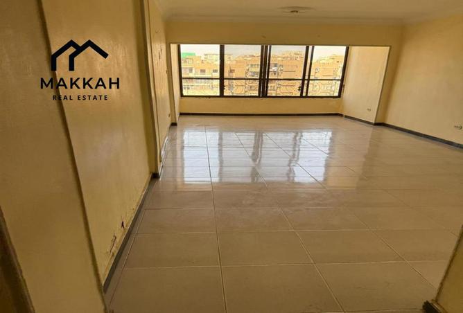 102627474 - Property Image 3