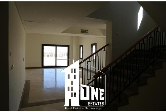 8702248 - Property Image 3