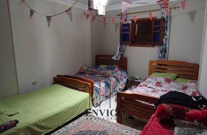Apartment - 3 Bedrooms - 1 Bathroom for sale in Mostafa Al Khateeb St. - Izbat Al Haganah - Nasr City - Cairo