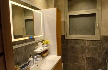 Apartment - 2 - 2 for rent in Palm Hills Village Gate - South Investors Area - New Cairo City - Cairo Apartment - 2 - 2 for rent in Palm Hills Village Gate - South Investors Area - New Cairo City - Cairo