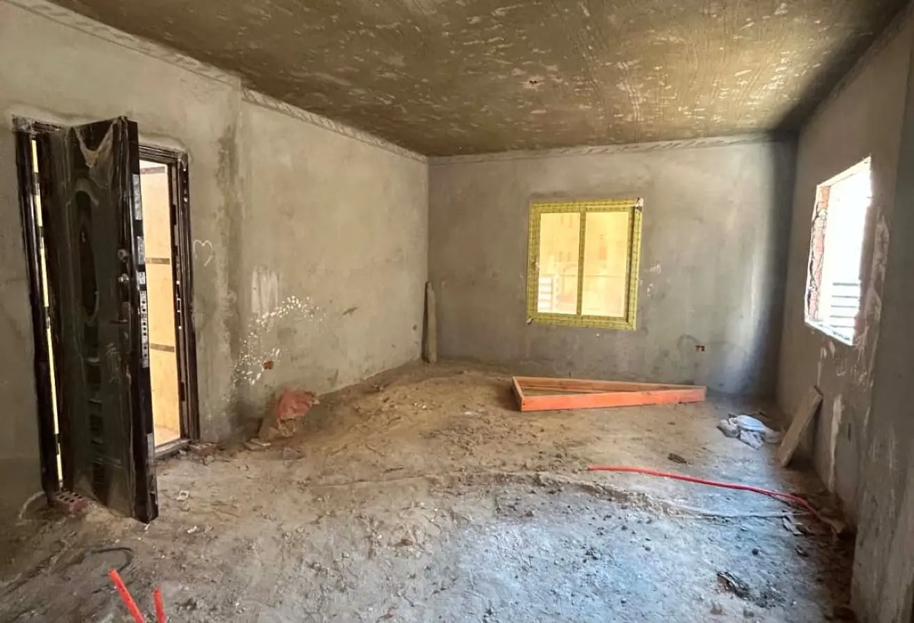 121655836 - Property Main Image