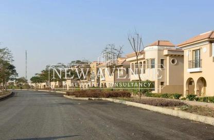 Villa - 5 Bedrooms - 5 Bathrooms for sale in The Residences - New Cairo City - Cairo
