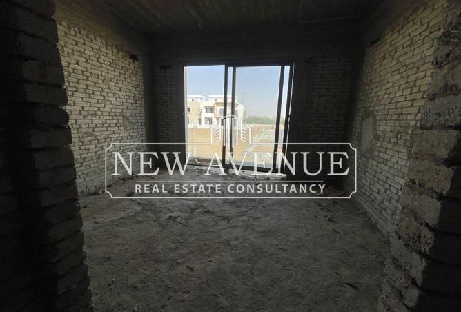 2OtzofkrtfU - Property Image 3