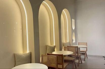 Restaurant - Studio - 2 Bathrooms for rent in 90 Street - The 5th Settlement - New Cairo City - Cairo