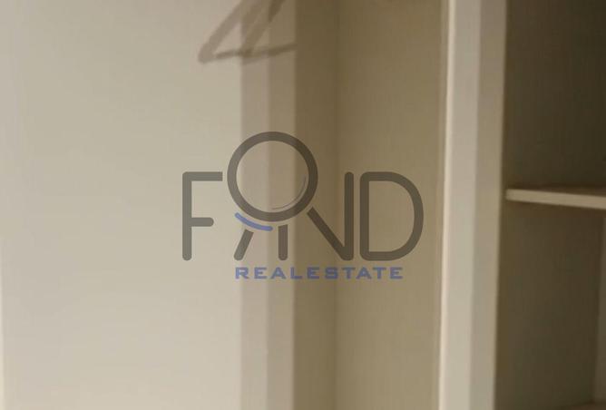 56996843 - صورة العقار 3