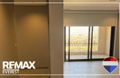 Apartment - 3 Bedrooms - 3 Bathrooms for rent in Village West - Sheikh Zayed Compounds - Sheikh Zayed City - Giza
